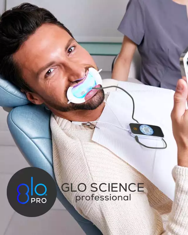 GLO Science Professional Teeth Whitening
